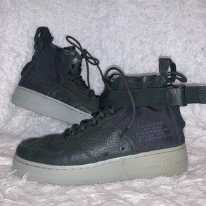Nike SF Air Force 1 Army Green